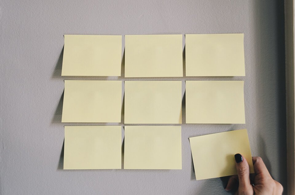 Post-it notes stuck on a wall