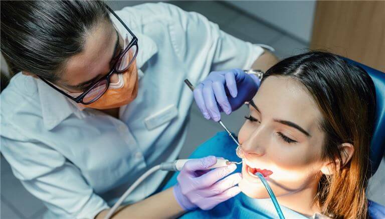 Rapidly Expanding 5-Star Dental Company in a Competition-Free Zone